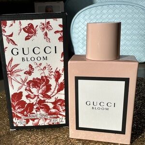 NEW Gucci Bloom Eau de Parfum 1.6oz